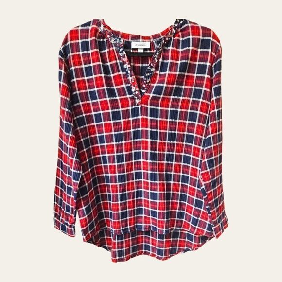 NWOT Dress Barn Plaid Long Sleeve With Sequins Around V-Neckline. - Picture 2 of 10